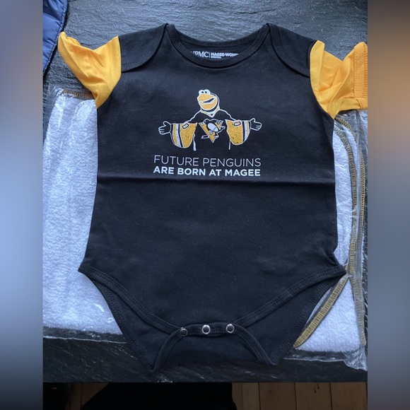 🌺New Penguins Baby Sleeper & Blanket (gift) - Picture 2 of 16